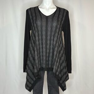 Max Edition Gray & Black Asymmetrical Hem Sweater Tunic, Medium
